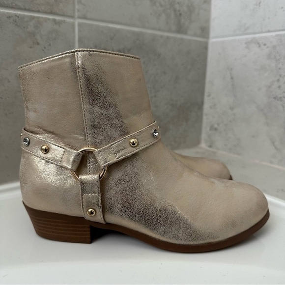 JESSICA SIMPSON Big Girls Gold Boots Size 5 - Picture 2 of 16